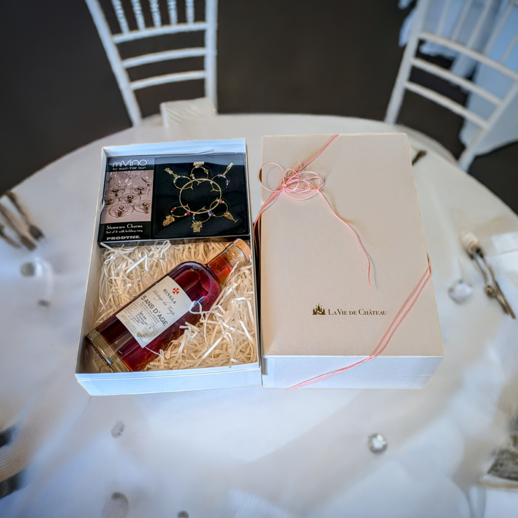 熟成感たっぷりのデザートワイン(ヘリテージ5ANE)とアクセサリー_ギフトBOXプレゼント