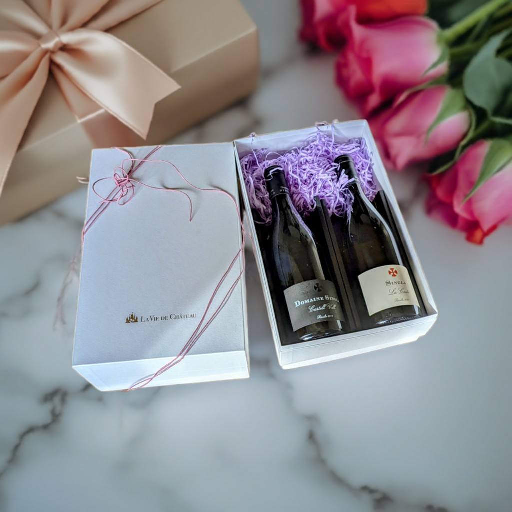 Coffret cadeau de vin rouge populaire du Roussillon (Casteel Bell et vin blanc)
