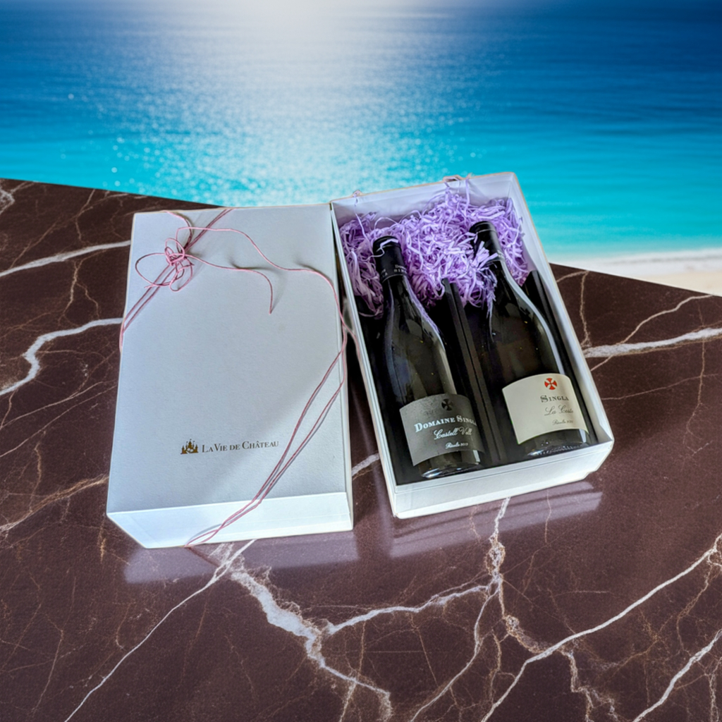 Coffret cadeau de vin rouge populaire du Roussillon (Casteel Bell et vin blanc)