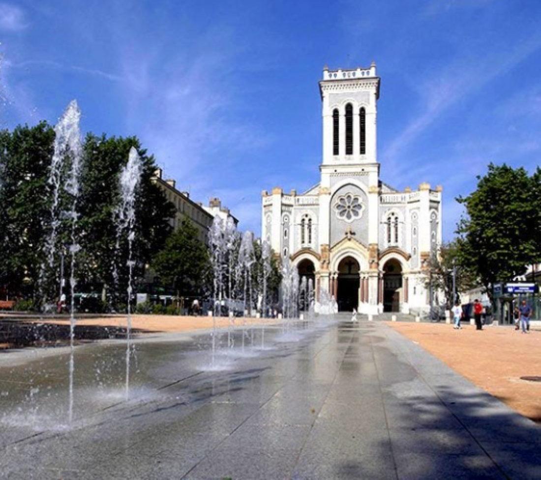 11月5日のブログ～小さなフランスの街～サンテティエンヌ Saint-Étienne