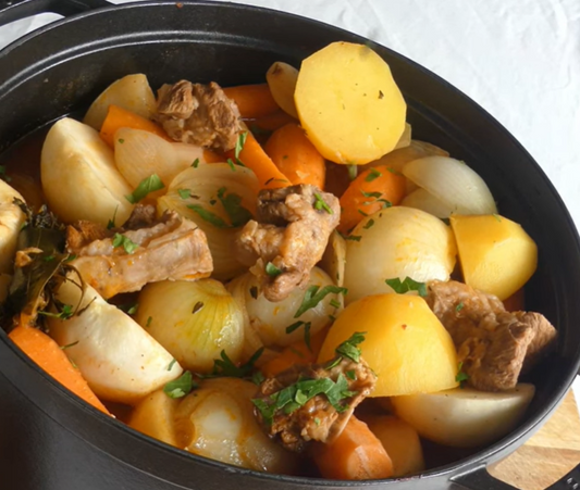 4月2日のブログ：羊肉の旨味が溶け出す、南仏仕込みの「極上ラムシチュー」とパストゥン
