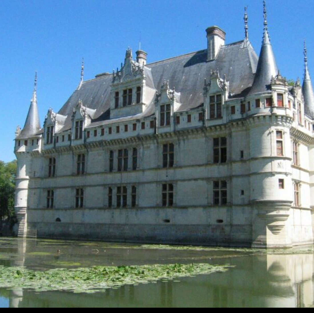 11月19日のブログ～フランスの小さなま街～エトワール・シュル・ローヌ　みどころ