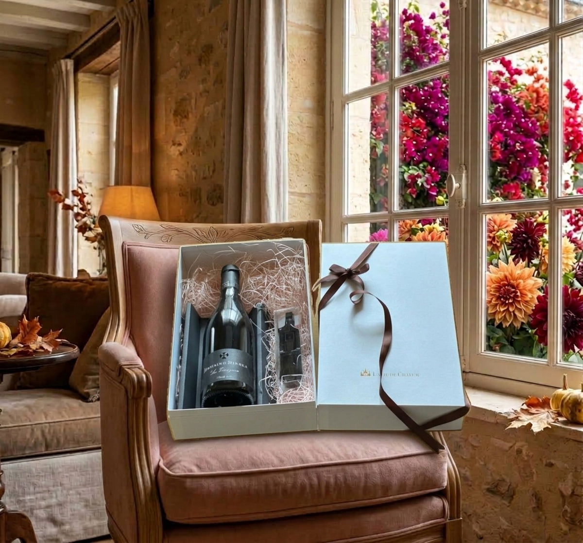Vin rouge sélectionné (Mataro) et coffret cadeau ouvre-bouteille Lu Cruse