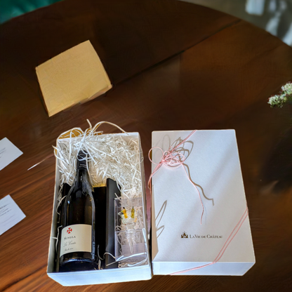  La Coste  (vin blanc parfumé du sud de la France) et coffret cadeau accessoires