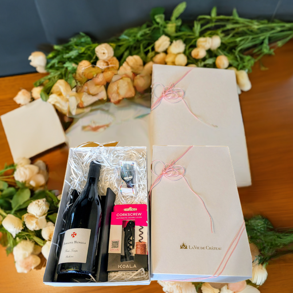 Coffret cadeau de Pass temps (vin rouge populaire) et accessoires