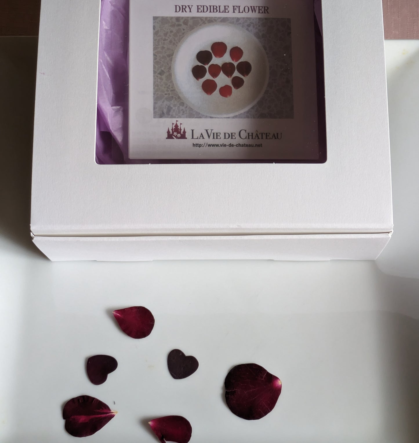 "A must-have to elevate your cooking: Dry Edible Flowers (Rose)!"