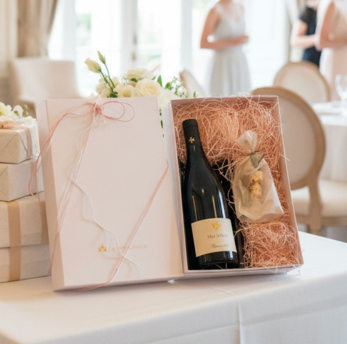 結婚式・誕生日 南仏赤ワイン＆プロヴァンスハンドクリーム ギフトセット BOX付き｜ レゼルヴ